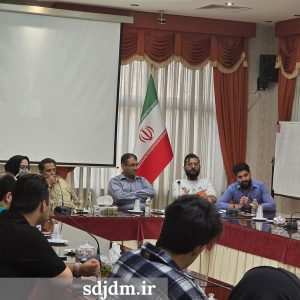 اکران و تحلیل فیلم کوتاه آنارشی (8)