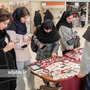 راسته خیریه دانشجویـــــ۳ــــی (16)