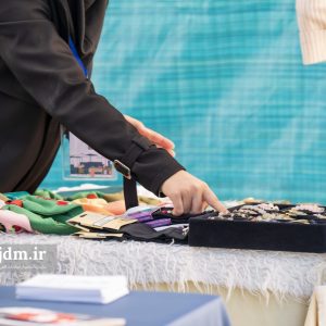 راسته خیریه دانشجویـــــ۳ــــی (2)