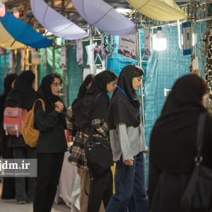 راسته خیریه دانشجویـــــ۳ــــی (73)